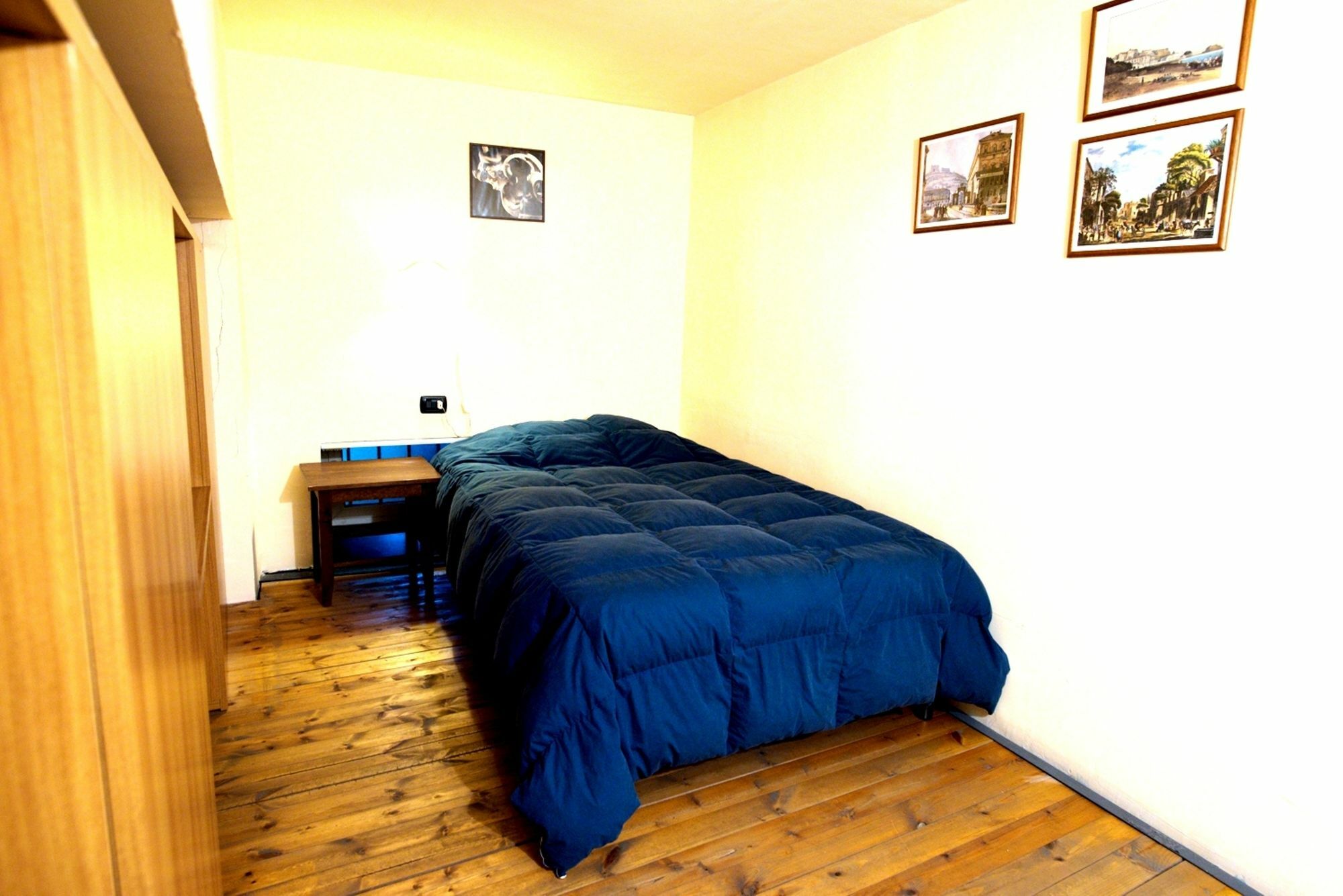 Cosi Chiaia Apartment *